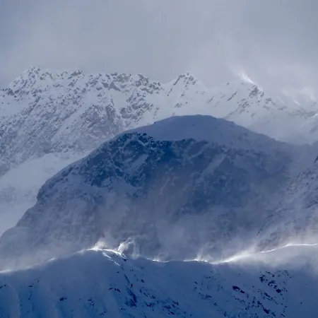 L'ansloboys Montagne A2 لو دوز آلب